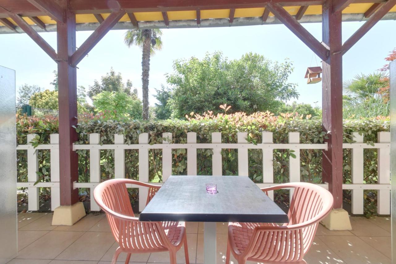 Contact Hotel O'Nice Saintes Dış mekan fotoğraf