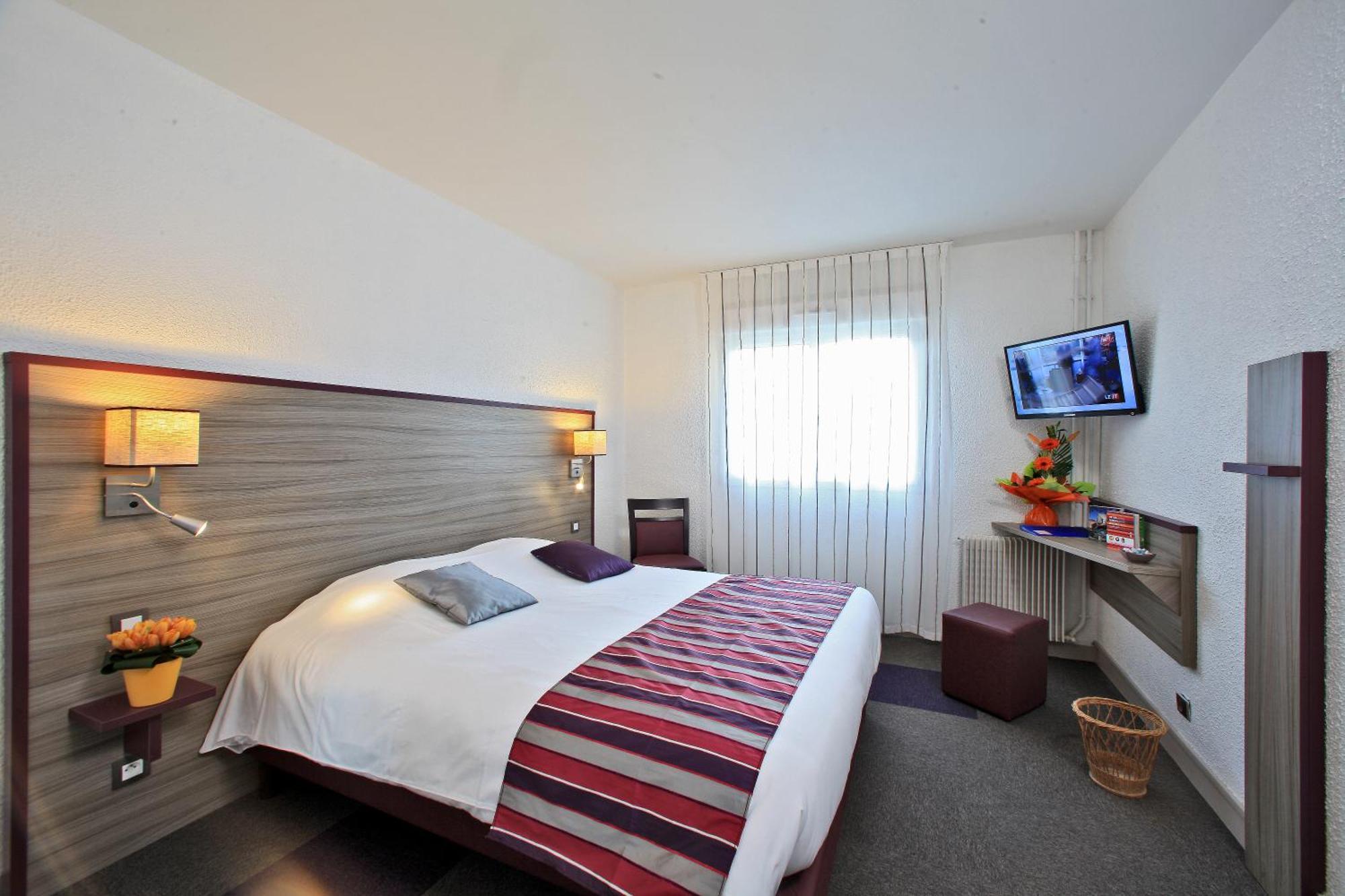 Contact Hotel O'Nice Saintes Dış mekan fotoğraf